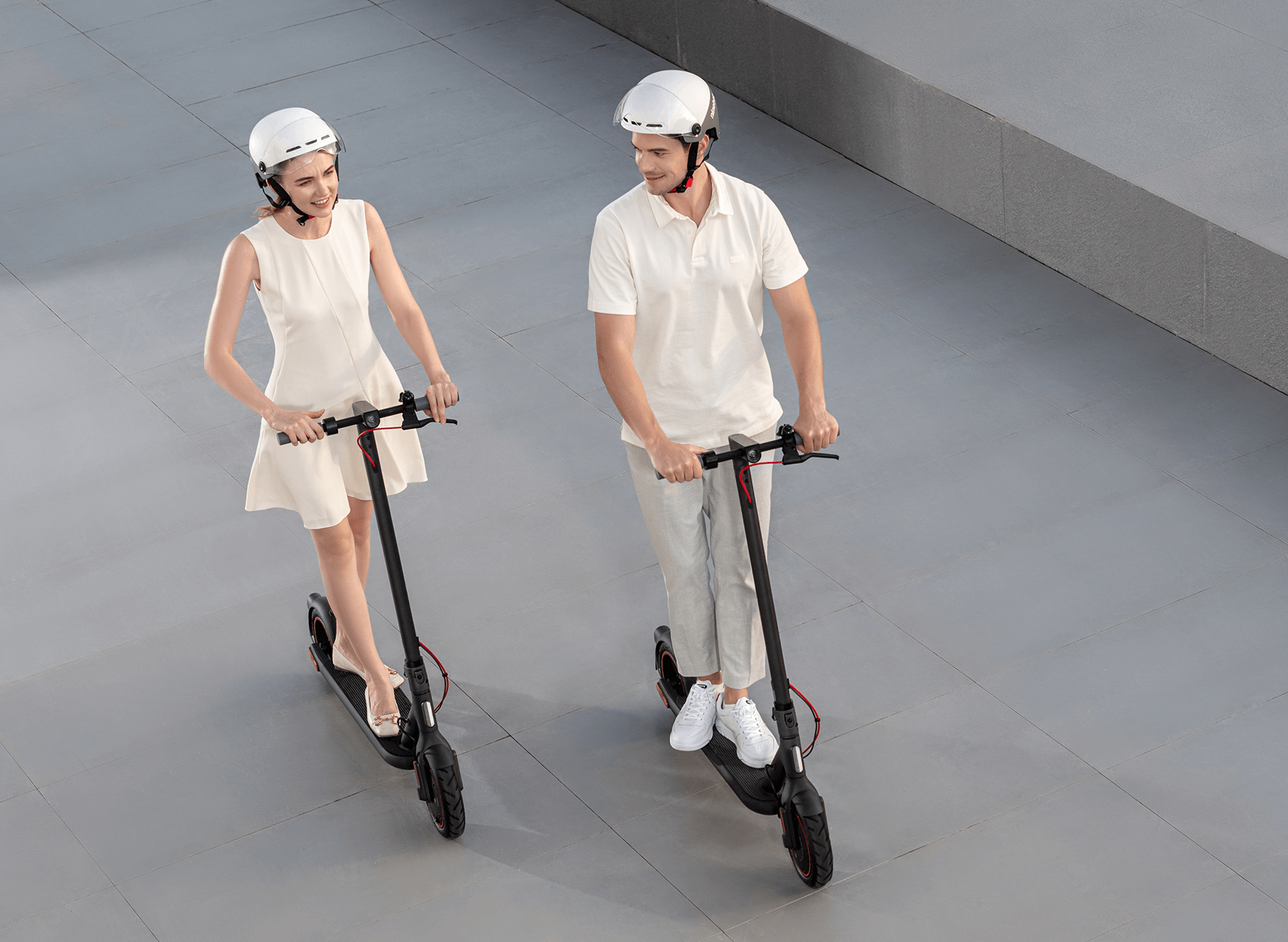 Xiaomi ha presentato il nuovo monopattino elettrico Mi Electric ScooterPro 4, con ben nove miglioramenti sulle prestazioni