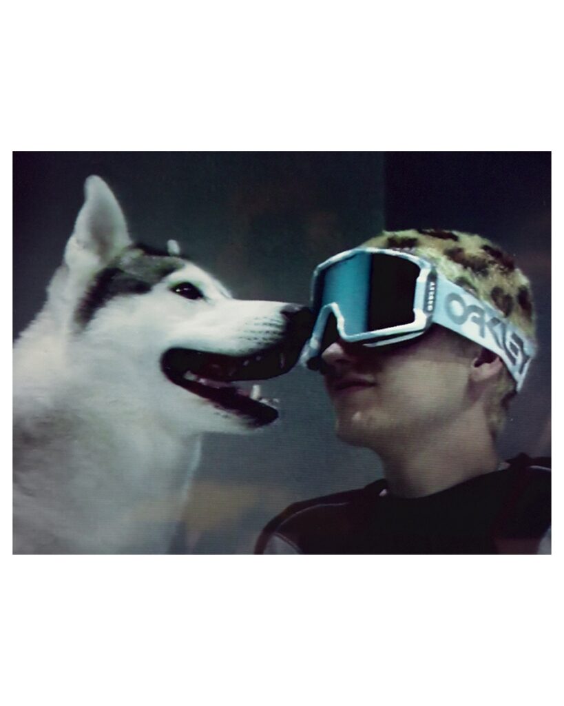 Palace e Oakley lanciano la loro collab dedicata allo snowboard